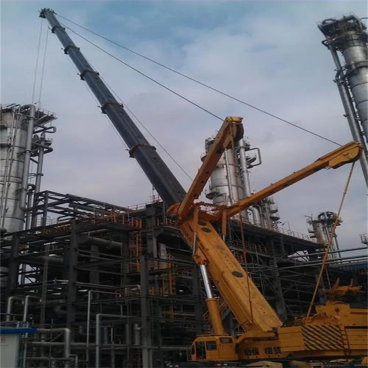 海城吊板房的吊车